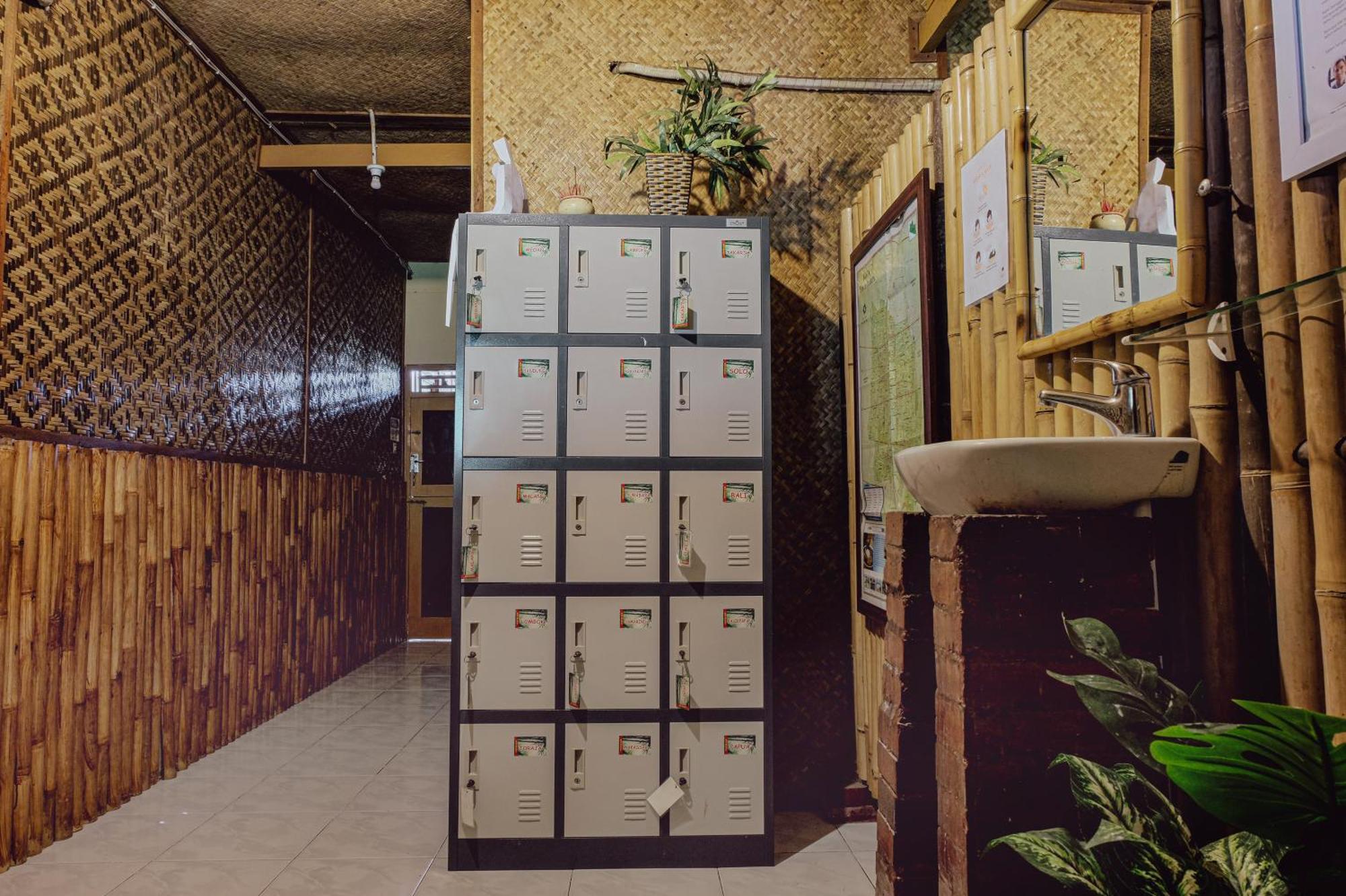 Glory Homestay Yogyakarta Eksteriør billede