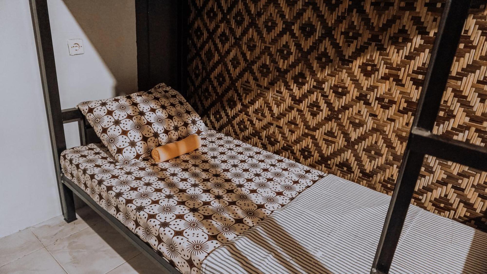 Glory Homestay Yogyakarta Eksteriør billede