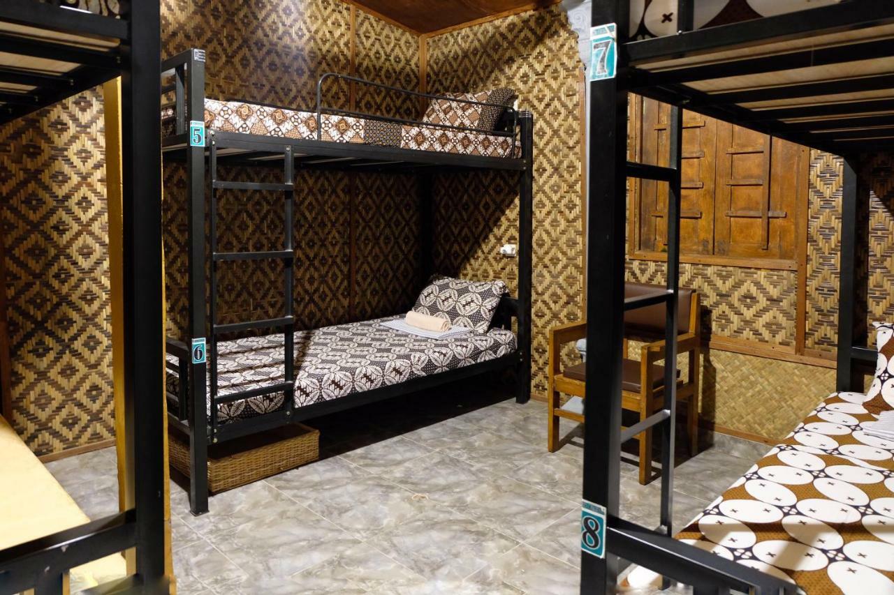 Glory Homestay Yogyakarta Eksteriør billede